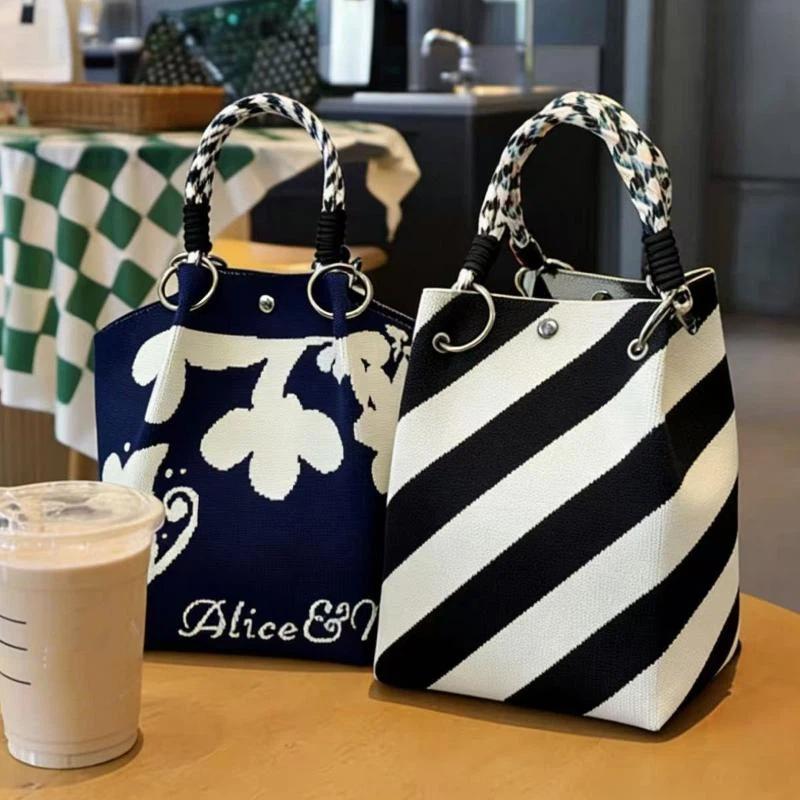 新発売 ニット製レディーストートバッグ スタイリッシュなプリ - Women Bags In Sale のレビューと価格