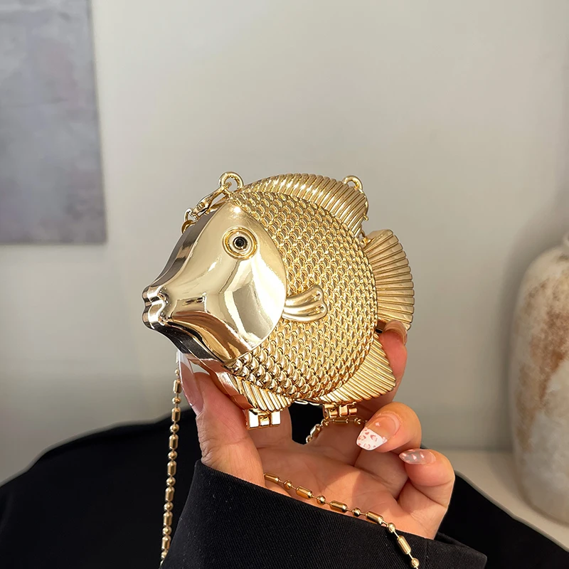 小さな魚の形をした金属製のミニハンドバッグ,ショルダーバッグ - Women Bags Max のレビューと価格